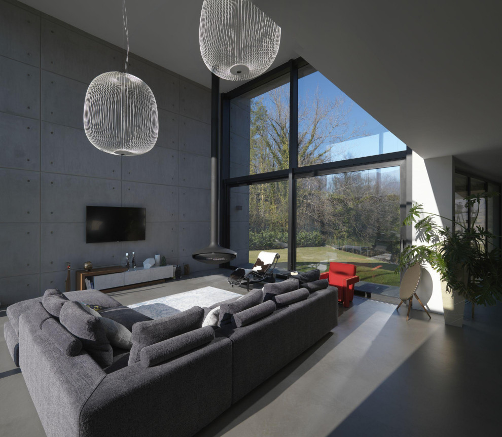 Коттедж с ленточным остеклением ( от нашего партнёра SCHUECO)