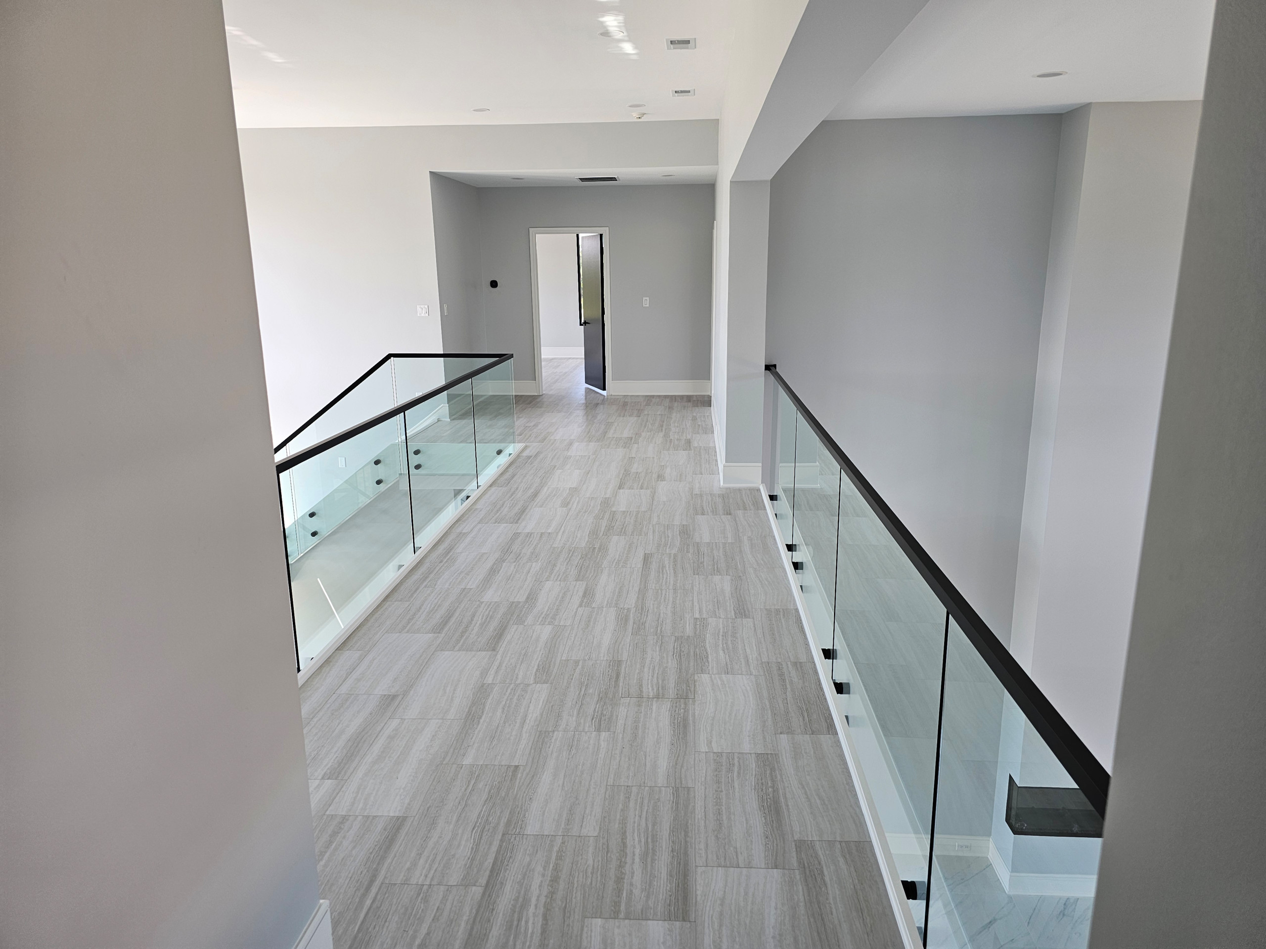 125_Modern Open Rise Stair with Glass Balustrade, Aldie, VA 20105