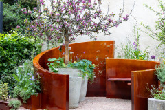 8 Creative Small-Yard Ideas From the 2026 Chelsea Flower Show
