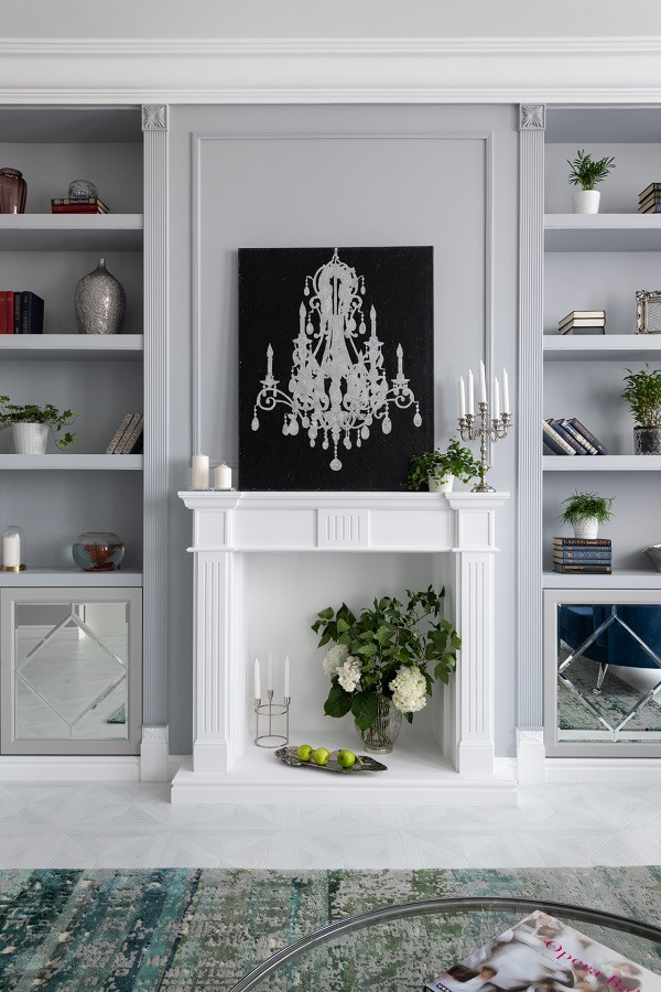 Картины в каминном зале