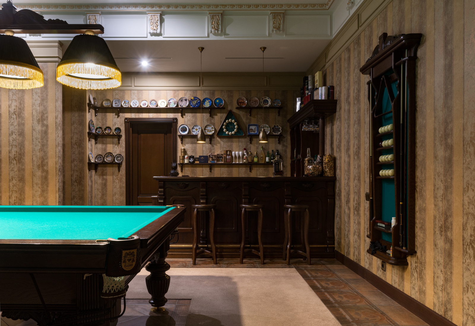 ДОМ с секретом