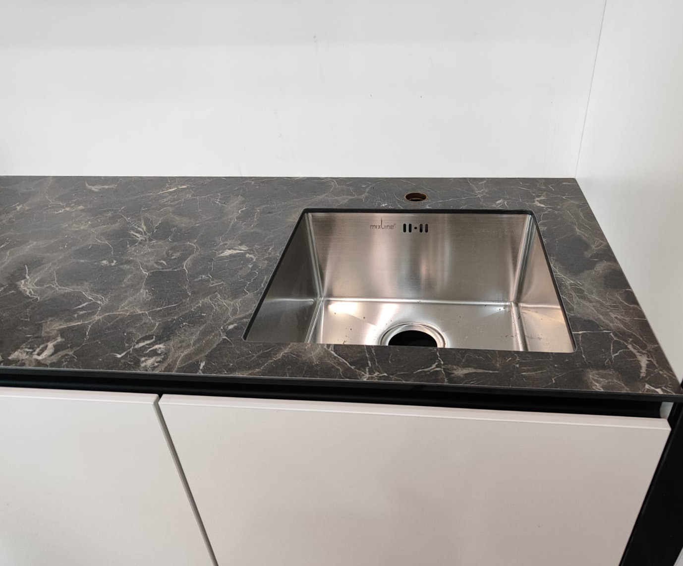 Столешницы из Компакт-Пластика