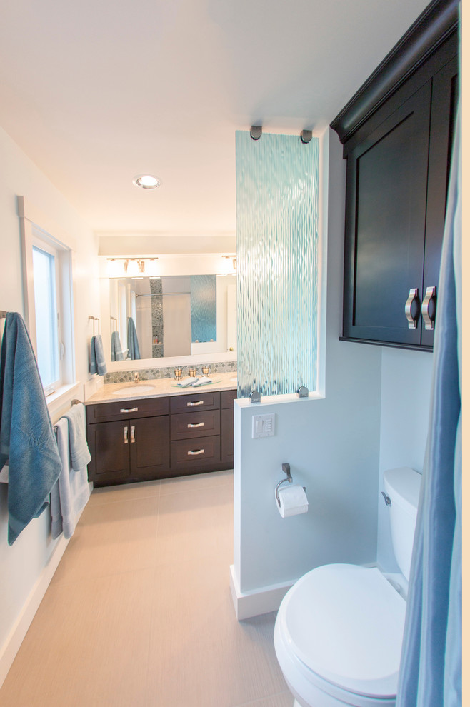 Example of a transitional bathroom design in Seattle