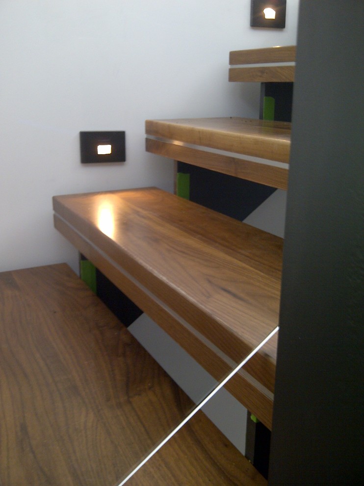 Example of a mid-sized minimalist home design design in Vancouver