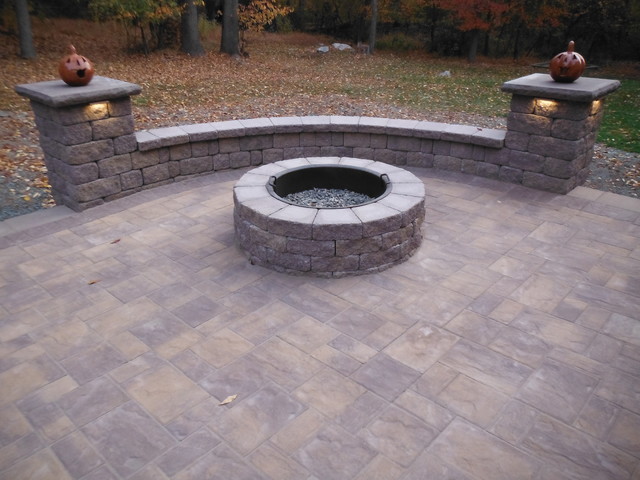 Columns patio