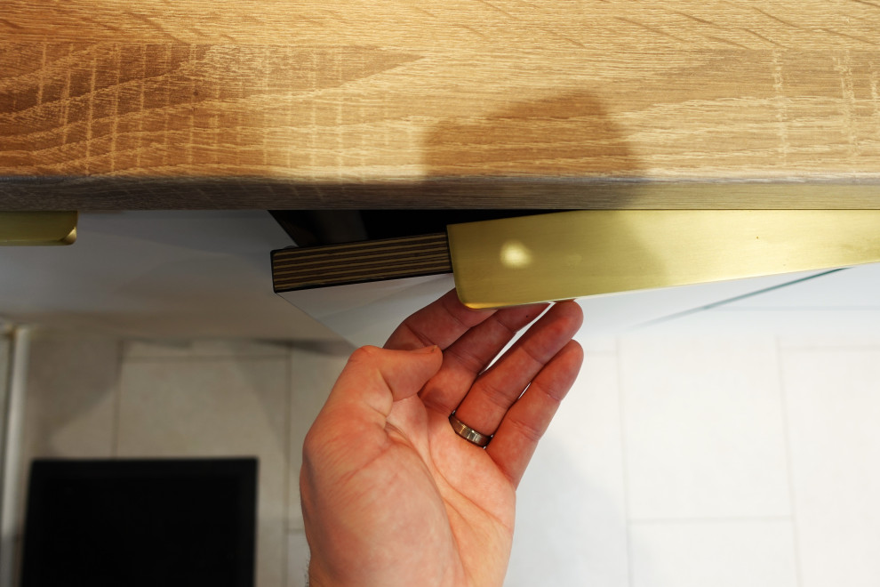 The Barwell Kitchen II - Sodermalm - RRP £20,000 - Luxe Price £17,900