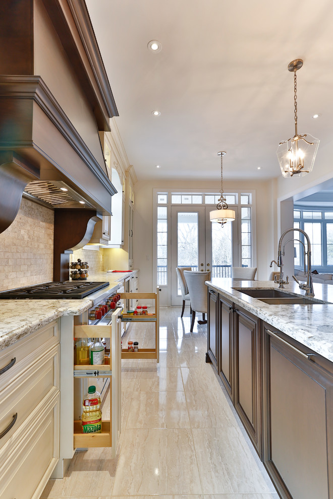 Inspiration for a transitional kitchen remodel in Toronto