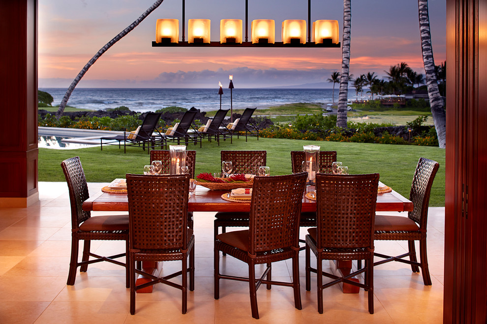 Design ideas for a world-inspired home in Hawaii.