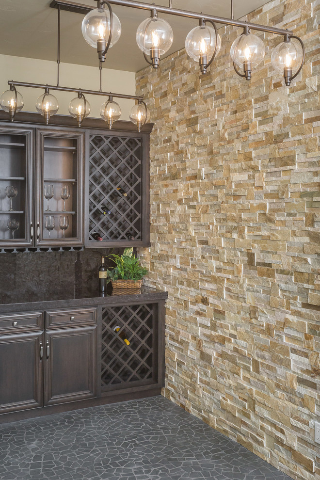 Home design - transitional home design idea