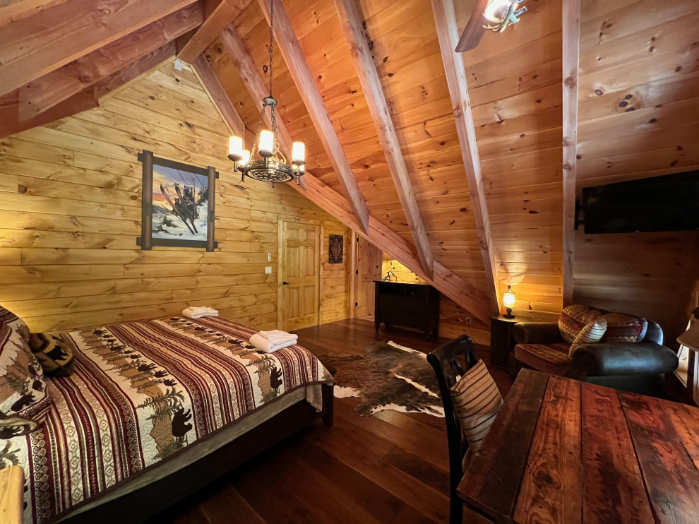 Lake Haven Lodge Loft Room Enclosure