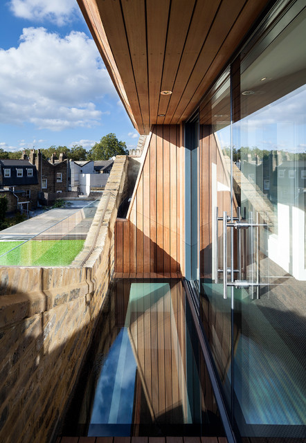 St James's Drive contemporary-deck