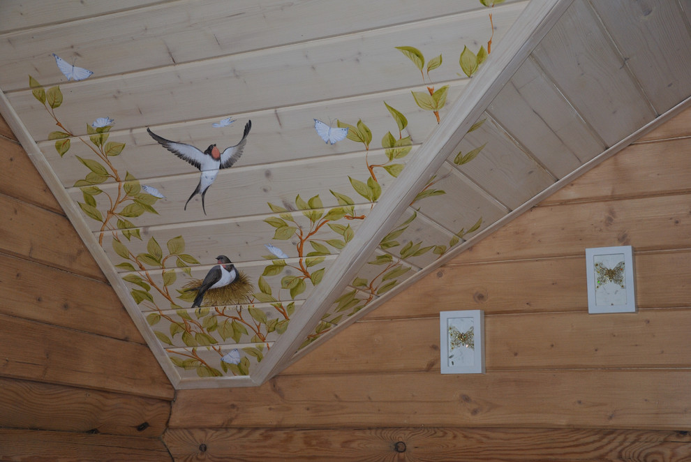 роспись в интерьере деревянного дома