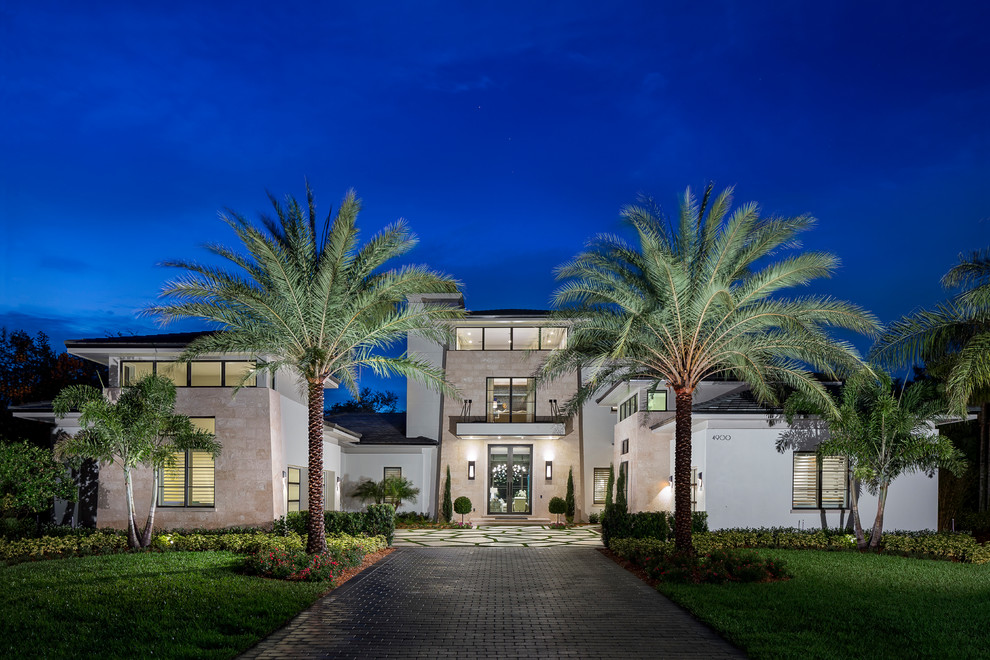 This is an example of a contemporary exterior in Jacksonville.