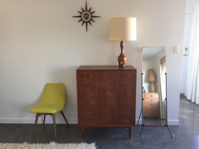 Mid Century Modern Buderim Australian bedroom mid-century-schlafzimmer