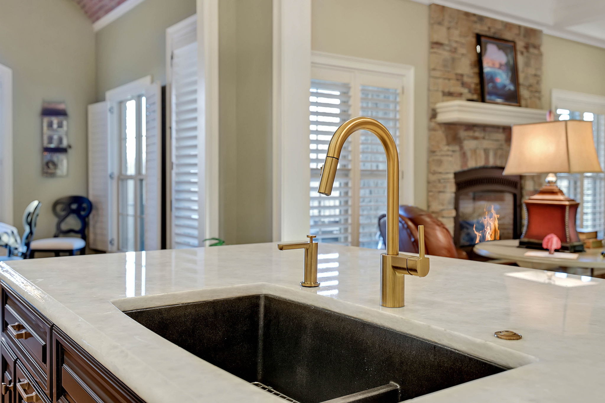 KITCHEN REMODEL: New island is MARBLEOUS