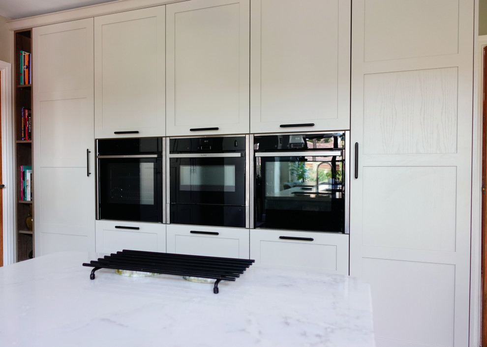 The Bilton Kitchen III - Thornham - RRP £35,550 - Luxe Price £28,350
