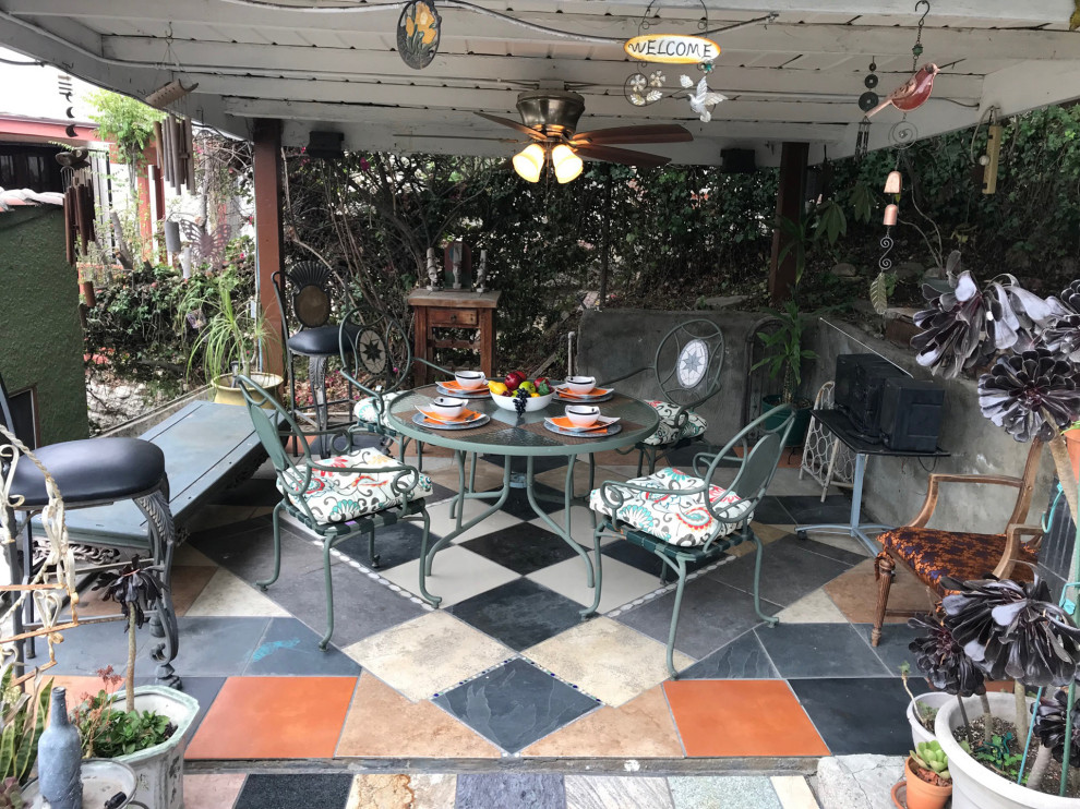 Occupied Staging in Beautiful Eagle Rock