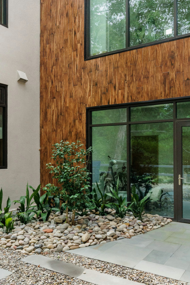 Modern Box-House