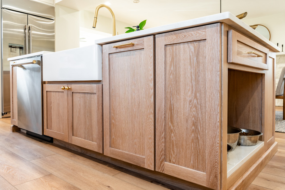 Custom Kitchen Cabinetry and Island