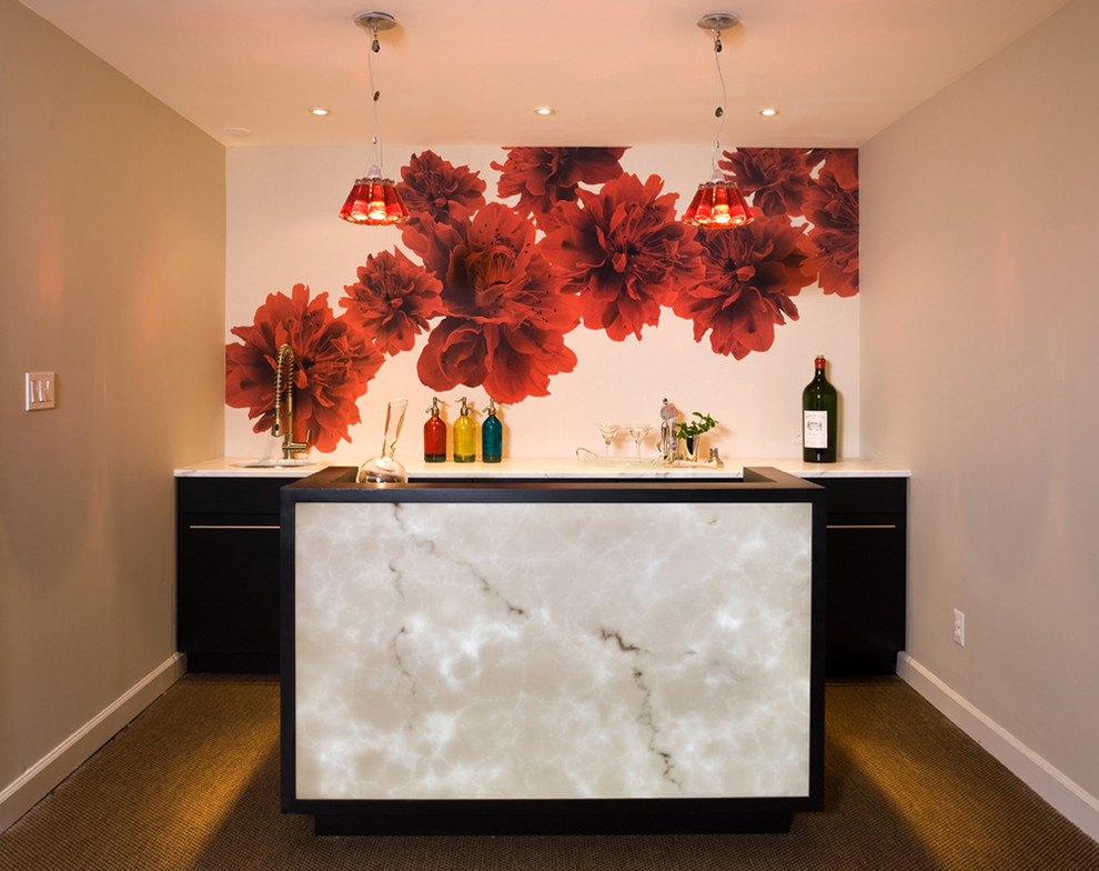 This is an example of a contemporary home bar in DC Metro.