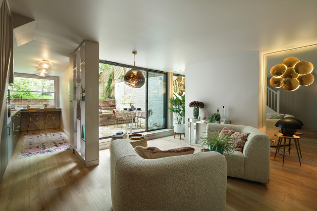 Gaisford Flat contemporary-vardagsrum
