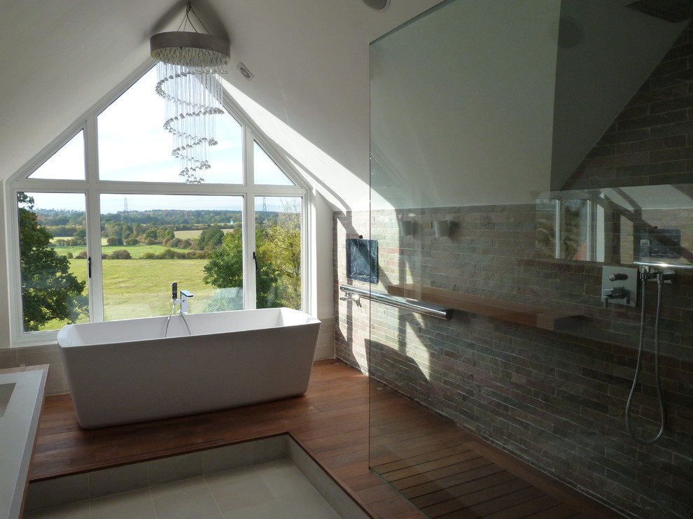 Inspiration for a contemporary bathroom in Other.