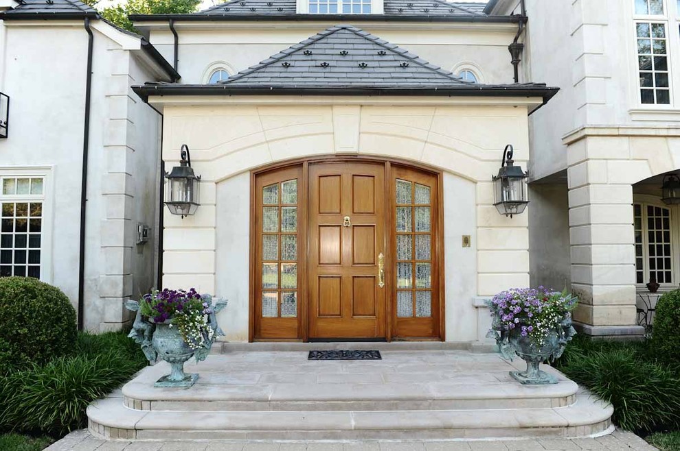 Design ideas for a traditional entryway in Philadelphia with a single front door and a medium wood front door.