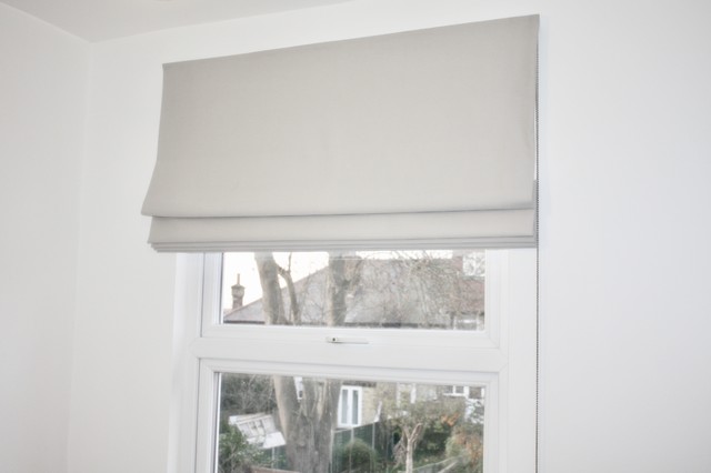 Elegant, Neutral Curtains trendy-dagligstue