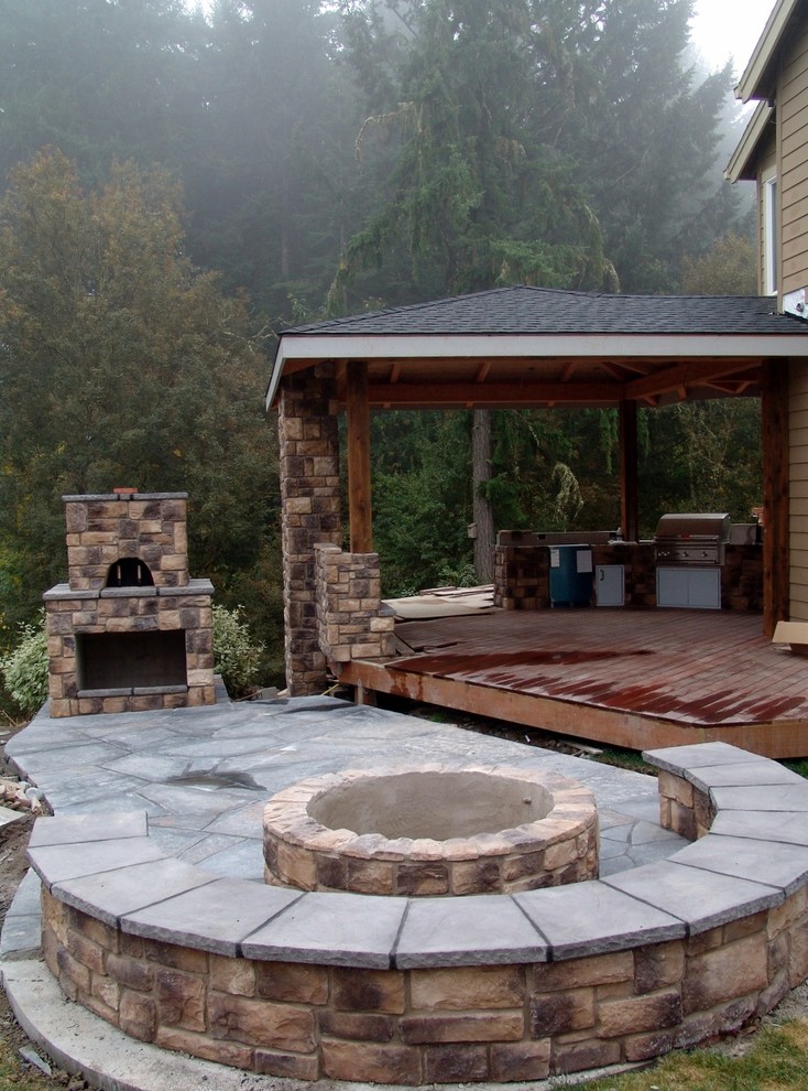 Outdoor Fireplace With Pizza Oven And Fire Pit Portland