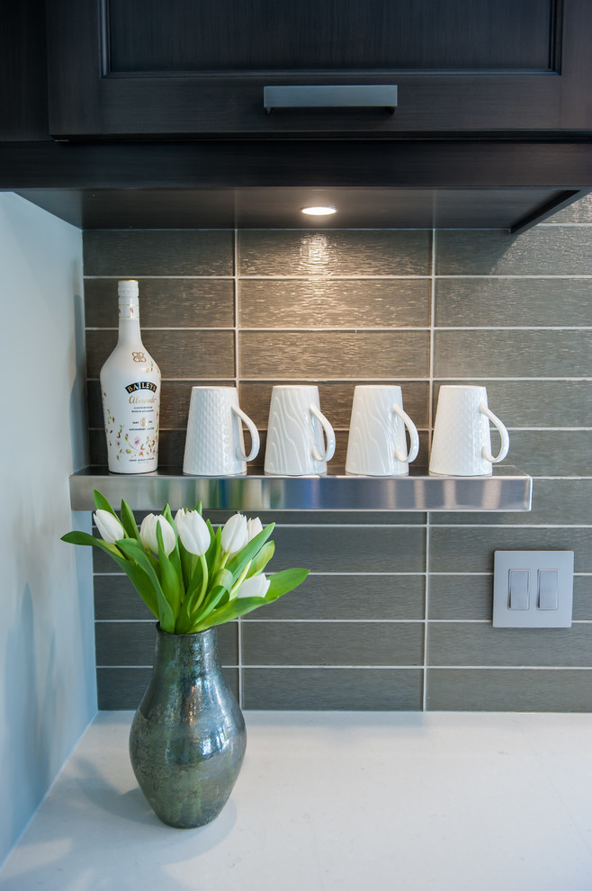 Home design - transitional home design idea in Edmonton