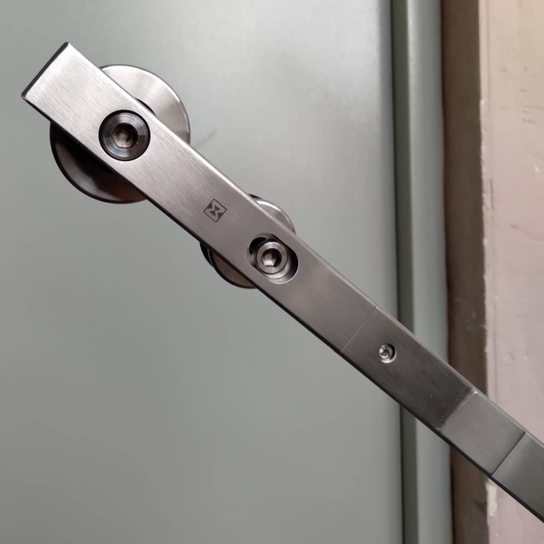 Лестница Akzent Vario-Teleskop со ступенями из каштана