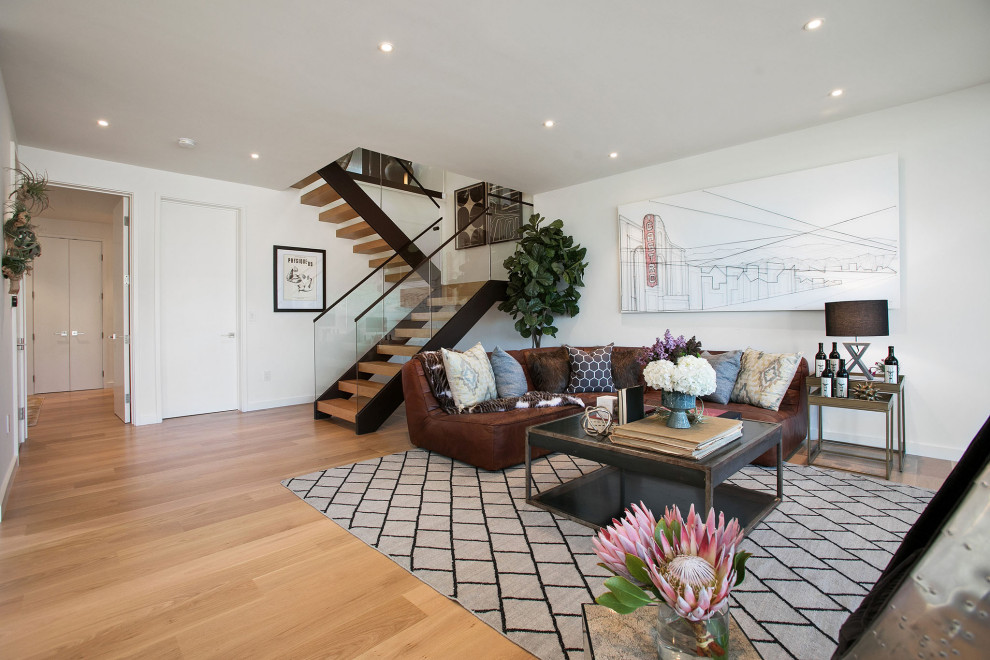 Design ideas for a contemporary living room in San Francisco.