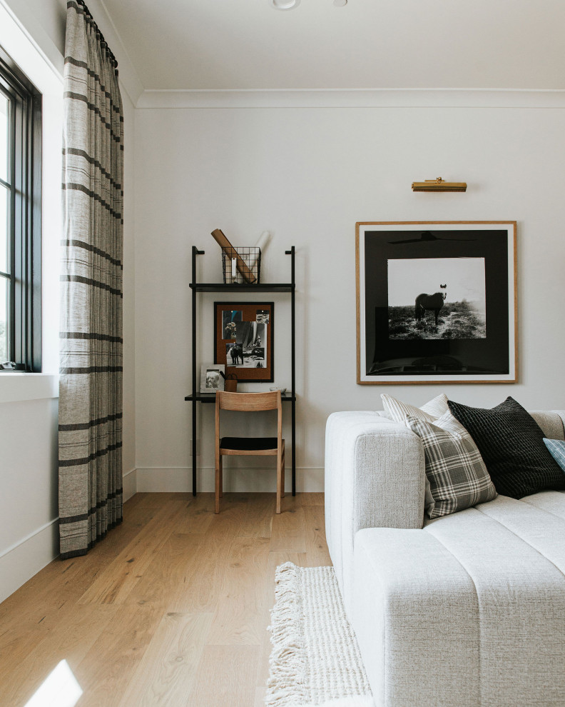 Inspiration for a transitional home design remodel in Phoenix