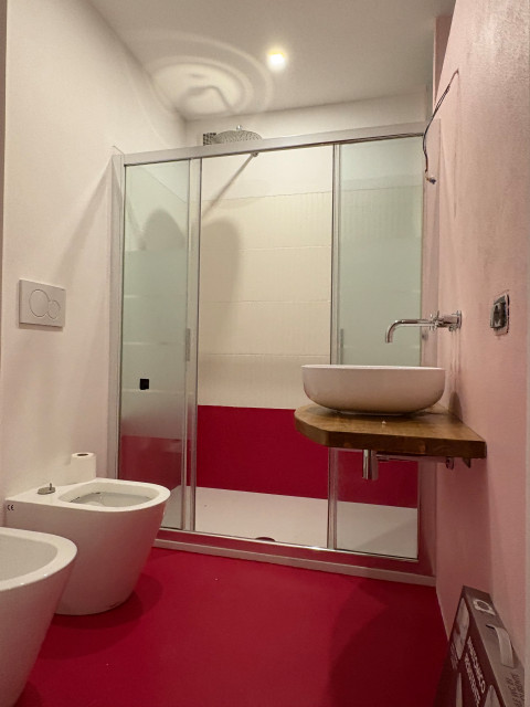 LOFT ECLETTICO modern-badezimmer