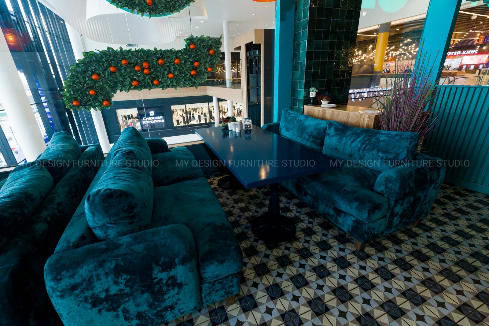 Мягкая мебель для общественных интерьеров.