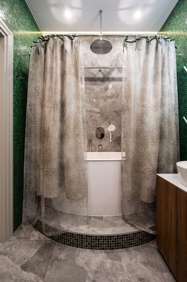 Inspiration for a mid-sized contemporary bathroom in Saint Petersburg.