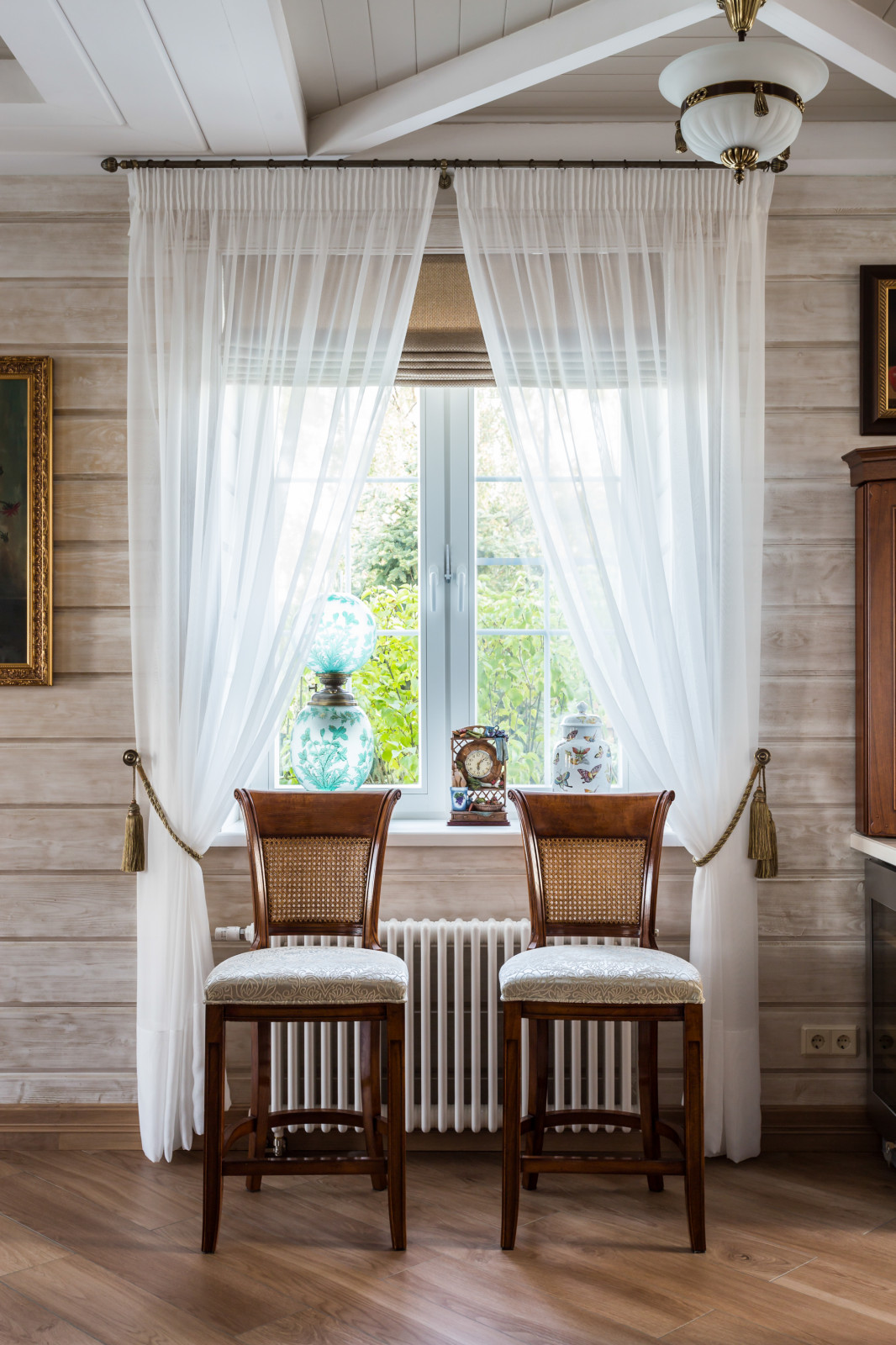 Интерьер загородного дома у моря