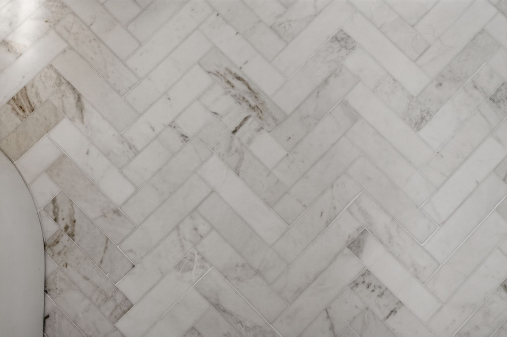 Restoring Victorian Charm: A Timeless Bathroom Sanctuary