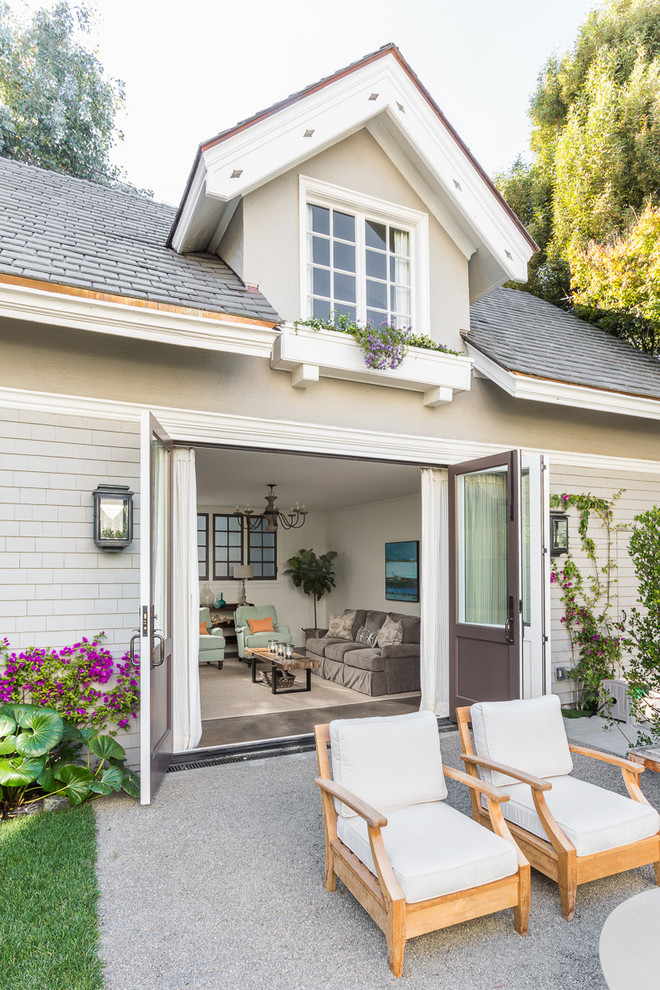 Traditional shed and granny flat in San Francisco.