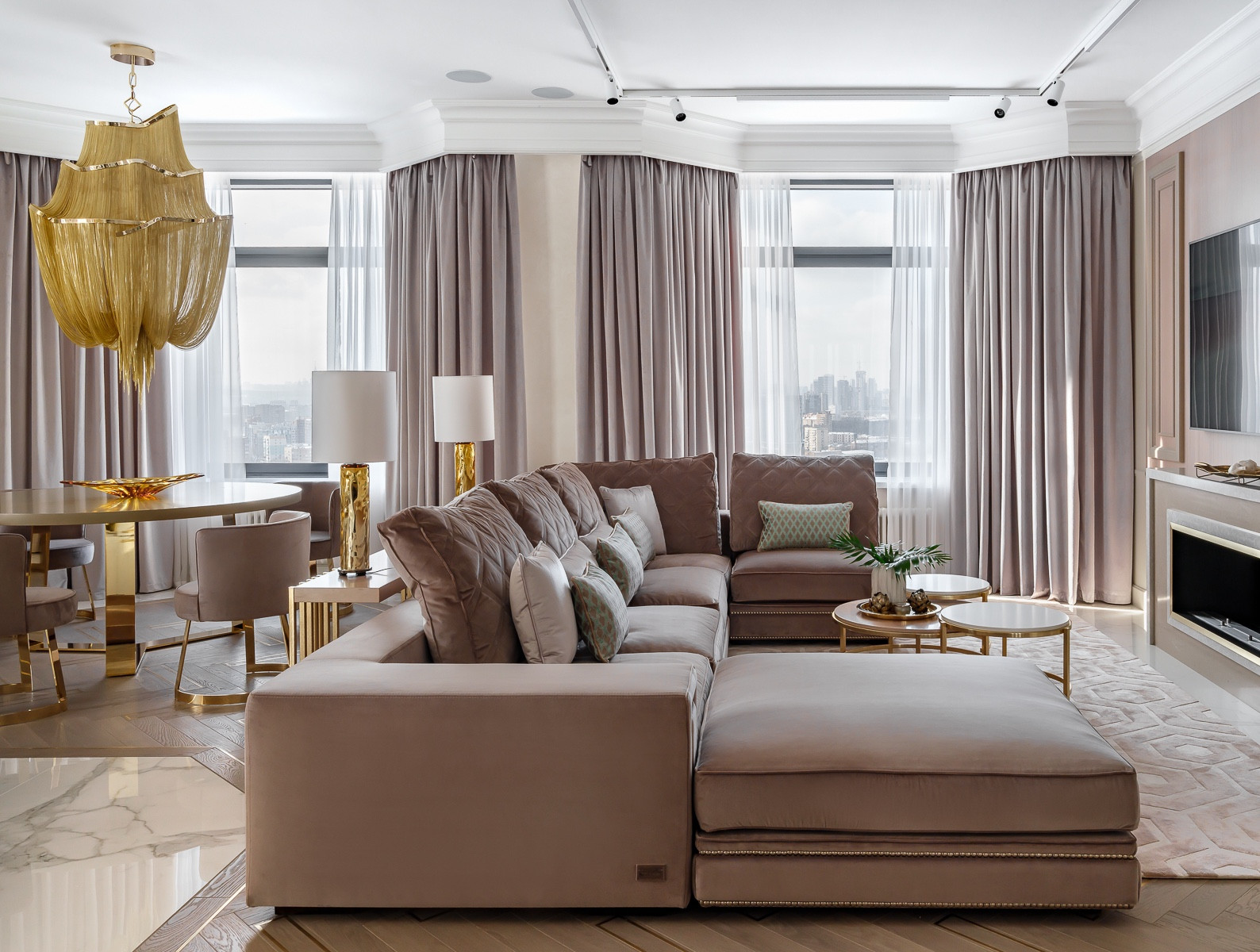 Люкс интерьер гостиной в Квартире 160 кв. м. в стиле Неоклассика