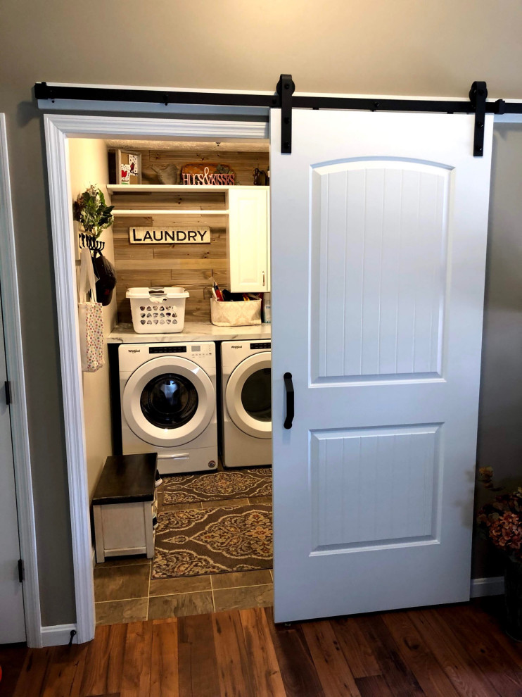 This is an example of a country laundry room in Cincinnati.