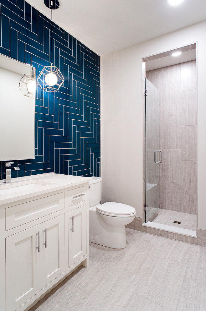 Bathroom - transitional bathroom idea