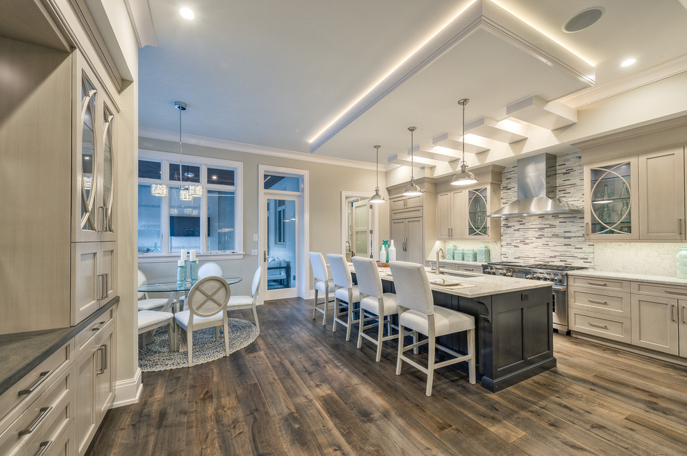 Home design - transitional home design idea in Miami