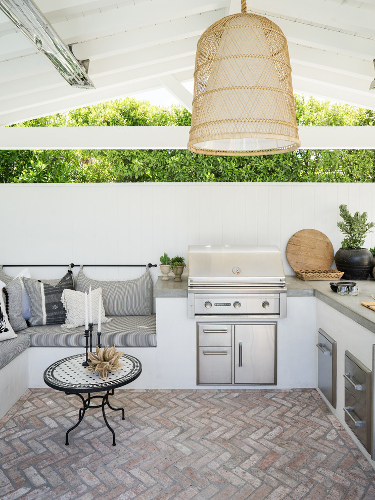 Inspiration for a beach style patio in Orange County.