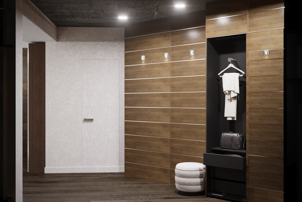 Холостяцкая квартира (коридор)