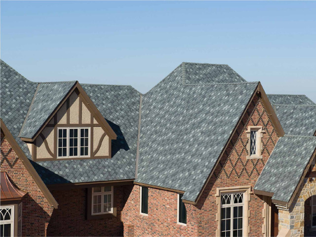 Cascade In Pewter Gray Signature Cut Asphalt Shingles Exterior Seattle By Pabco Roofing 