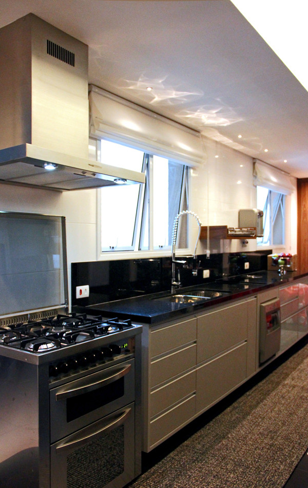 Kitchen - rustic kitchen idea