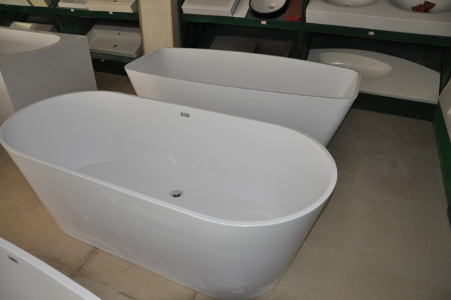 modern freestanding bathroom bathtub