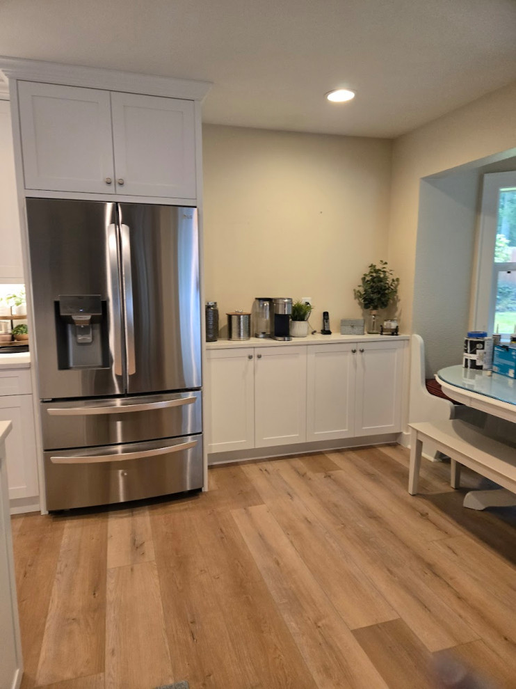 Gig Harbor Kitchen & Primary Bathroom