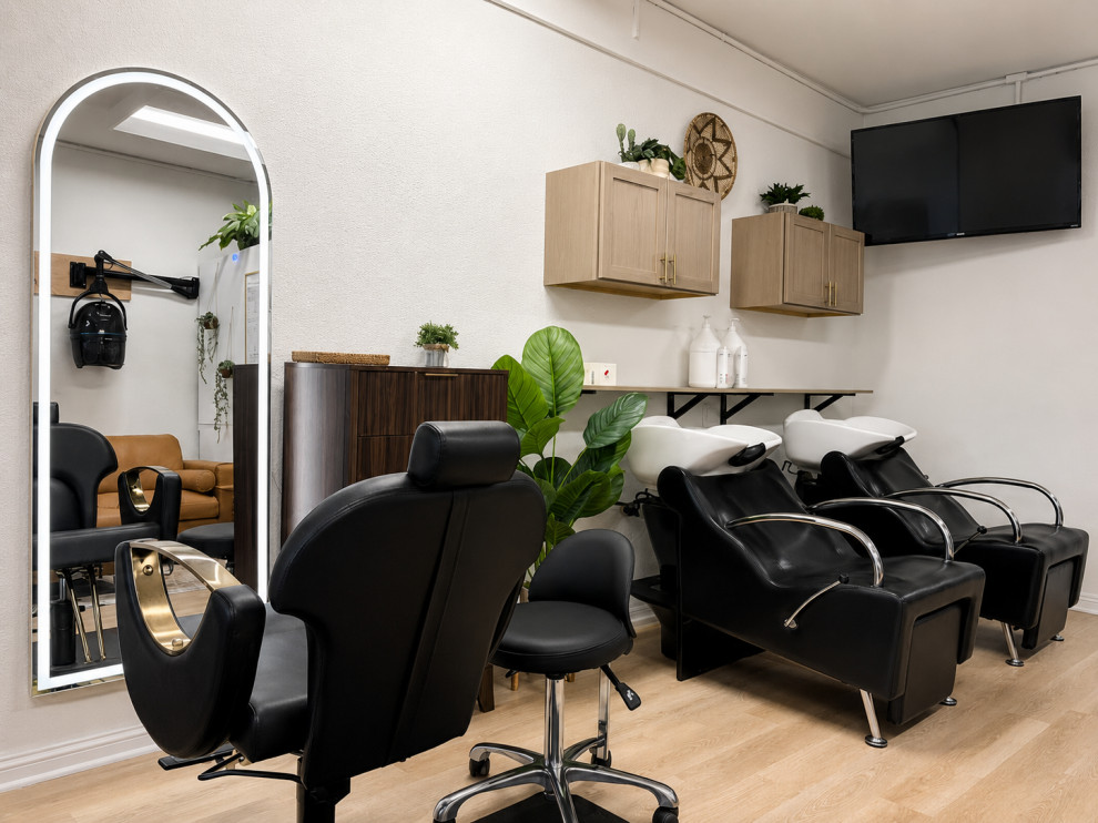 Budget Hair Salon Refresh